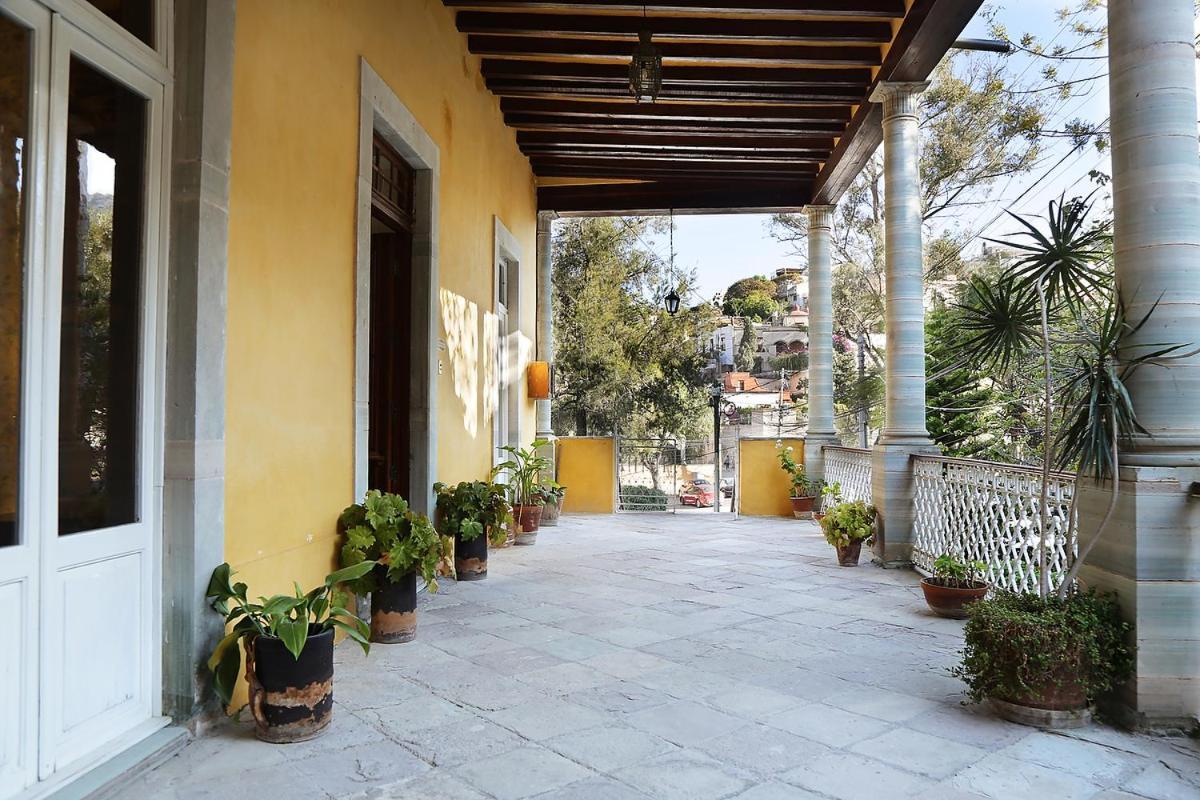 Casa Falguera En El Centro De 10p * Guanajuato